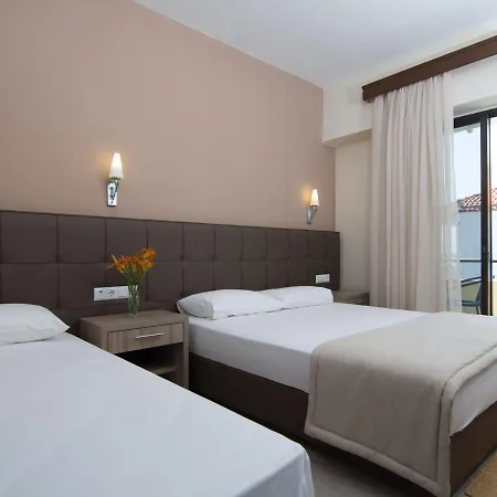 Otel Sun Rise 3*