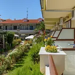 Sun Rise Hotel Amoliani
