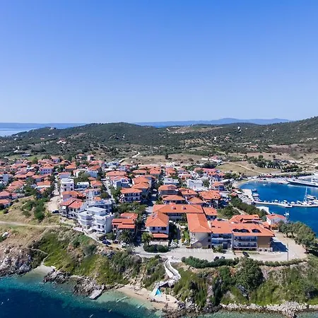 Sun Rise Hotel Amolianí